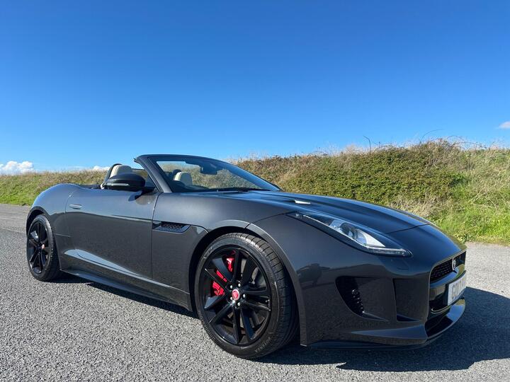Jaguar F-Type 3.0 V6 S Auto AWD Euro 6 (s/s) 2dr Jaguar F-Type 3.0 V6 S Auto AWD Euro 6 (s/s) 2dr
