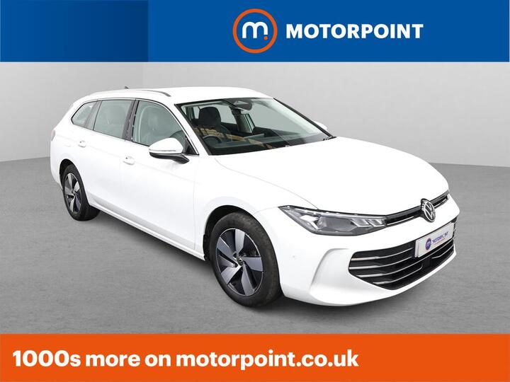 Volkswagen Passat 1.5 TSI EHybrid 19.7kWh Life DSG Euro 6 (s/s) 5dr Volkswagen Passat 1.5 TSI EHybrid 19.7kWh Life DSG Euro 6 (s/s) 5dr