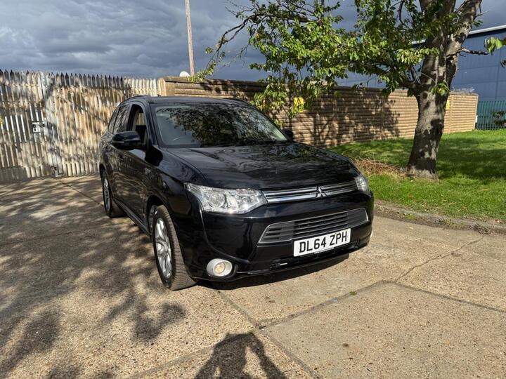 Mitsubishi Outlander 2.0h 12kWh GX4hs CVT 4WD Euro 5 (s/s) 5dr Mitsubishi Outlander 2.0h 12kWh GX4hs CVT 4WD Euro 5 (s/s) 5dr