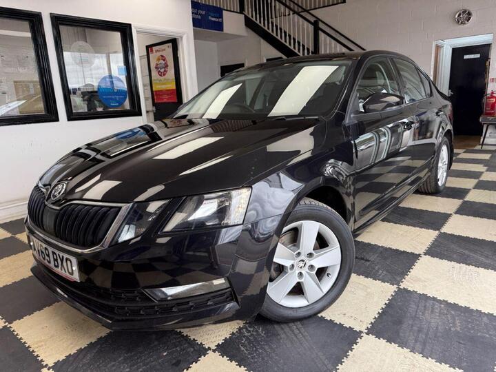 Skoda OCTAVIA 1.0 TSI SE Euro 6 (s/s) 5dr Skoda OCTAVIA 1.0 TSI SE Euro 6 (s/s) 5dr