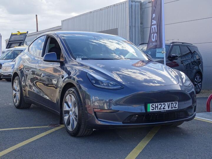Tesla Model Y (Dual Motor) Long Range Auto 4WDE 5dr
