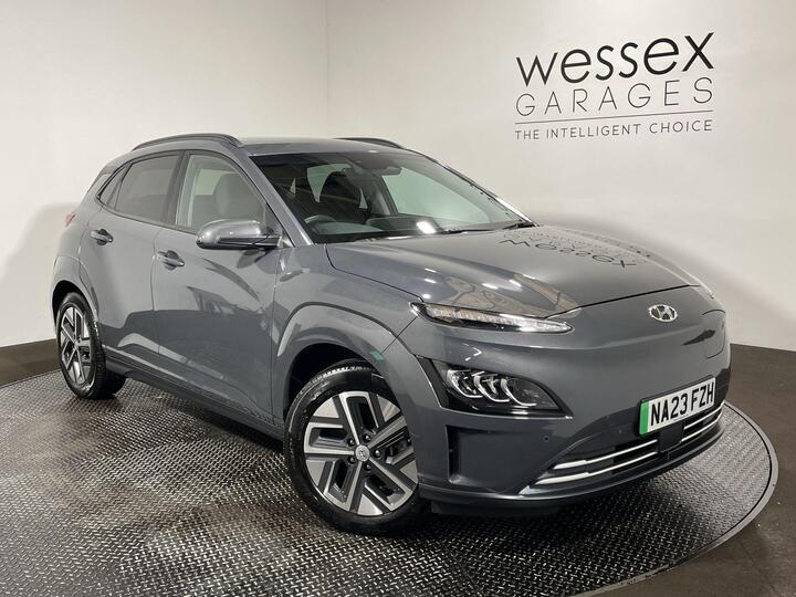Hyundai Kona 39kWh Premium Auto 5dr (10.5kW Charger)