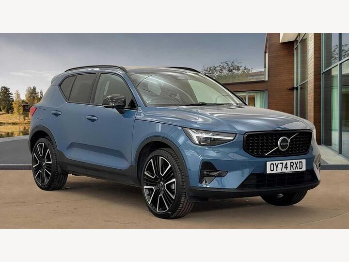 Volvo XC40 2.0 B3 MHEV Ultra Dark DCT Auto Euro 6 (s/s) 5dr