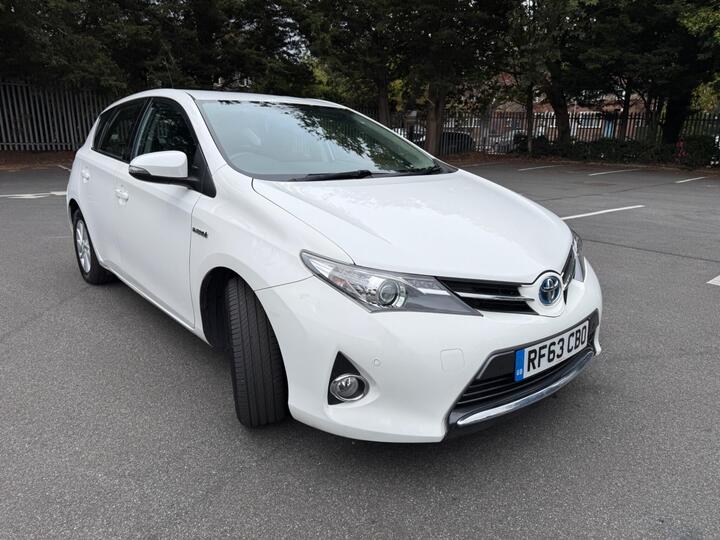Toyota Auris 1.8 VVT-h Icon CVT Euro 5 (s/s) 5dr
