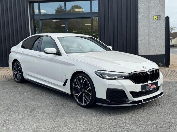 BMW 5 SERIES 3.0 530d MHT M Sport Steptronic XDrive Euro 6 (s/s) 4dr