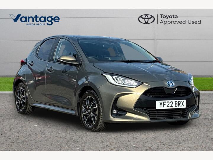 Toyota Yaris 1.5 VVT-h Design E-CVT Euro 6 (s/s) 5dr