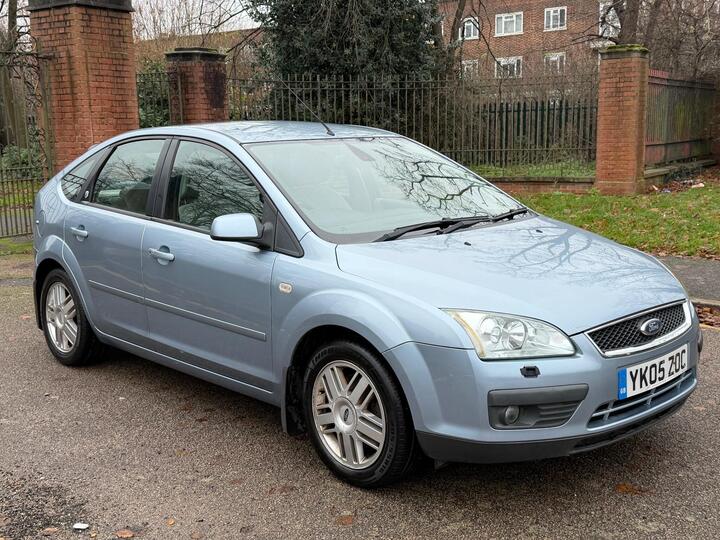 Ford Focus 2.0 Ghia 5dr