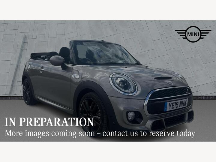 MINI Convertible 2.0 Cooper S Sport Steptronic Euro 6 (s/s) 2dr