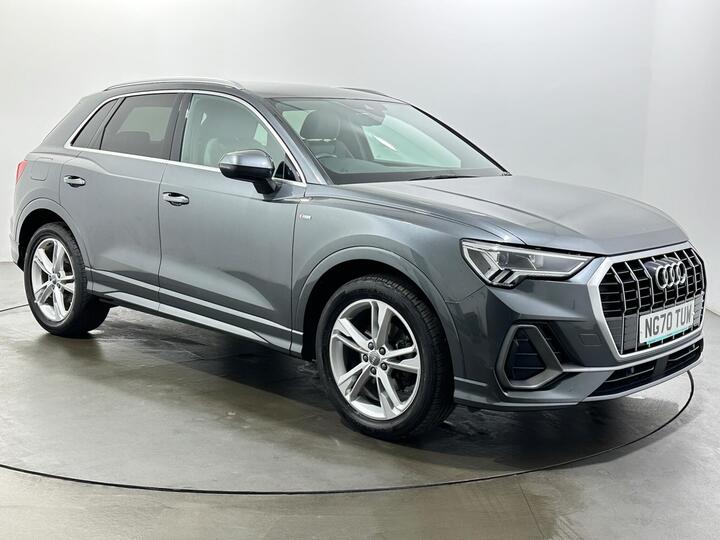 Audi Q3 1.5 TFSI CoD 35 S Line S Tronic Euro 6 (s/s) 5dr