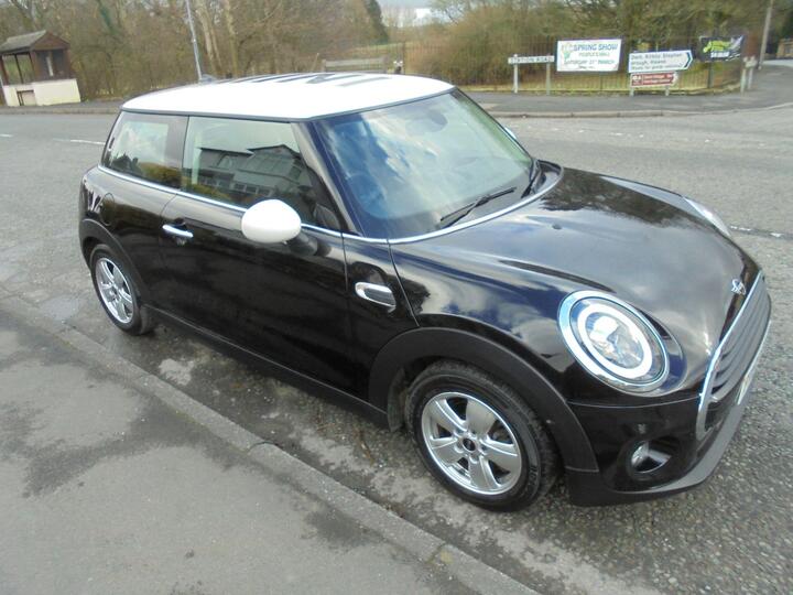 MINI Hatch 1.5 Cooper Classic Euro 6 (s/s) 3dr