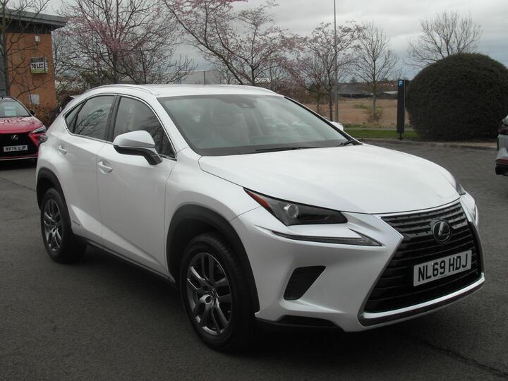 Lexus NX 2.5 300h SE E-CVT 4WD Euro 6 (s/s) 5dr