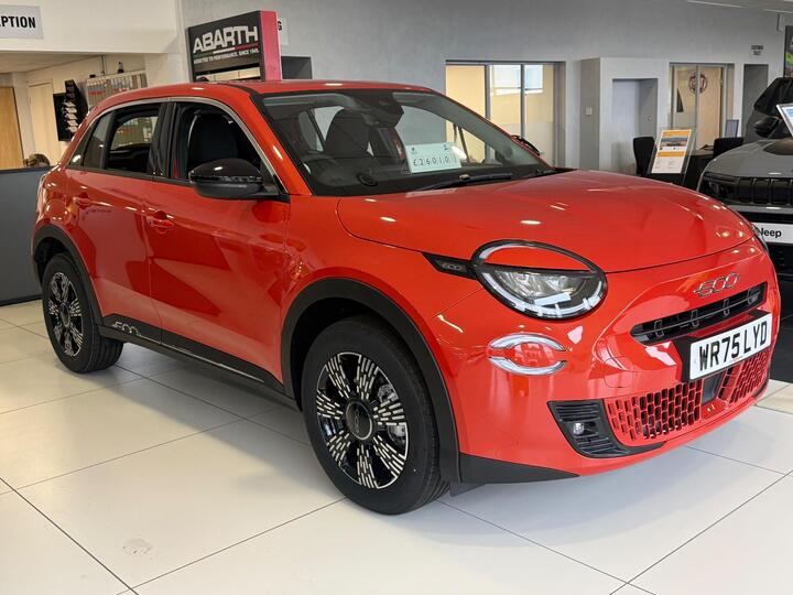 Fiat 600 1.2 MHEV E-DCT Euro 6 (s/s) 5dr