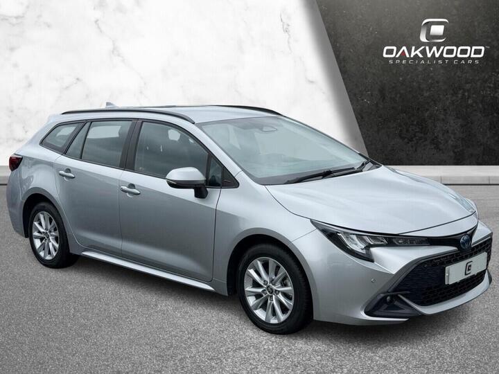 Toyota COROLLA 1.8 VVT-h Icon Touring Sports CVT Euro 6 (s/s) 5dr Toyota COROLLA 1.8 VVT-h Icon Touring Sports CVT Euro 6 (s/s) 5dr
