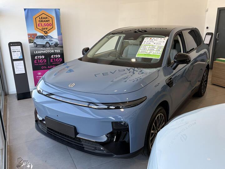 Leapmotor B10 67.1kWh Auto 5dr