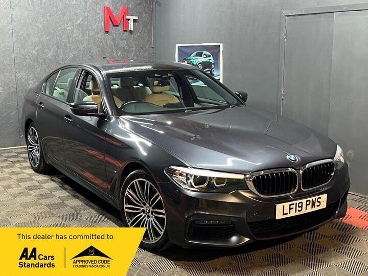 BMW 5 Series 2.0 530e 9.2kWh M Sport Auto Euro 6 (s/s) 4dr BMW 5 Series 2.0 530e 9.2kWh M Sport Auto Euro 6 (s/s) 4dr