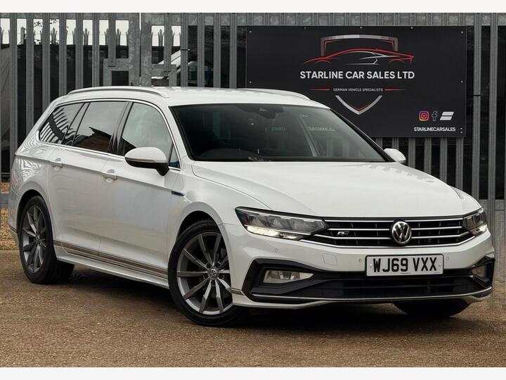 Volkswagen Passat 2.0 TDI EVO R-Line DSG Euro 6 (s/s) 5dr Volkswagen Passat 2.0 TDI EVO R-Line DSG Euro 6 (s/s) 5dr