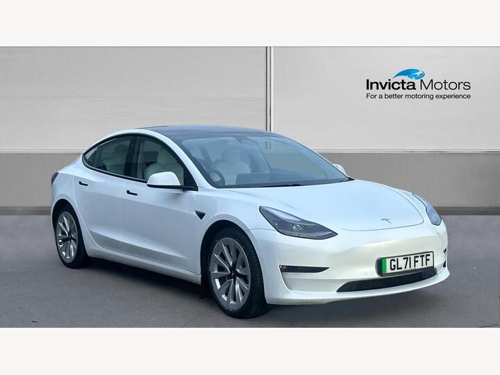 Tesla Model 3 (Dual Motor) Long Range Auto 4WDE 4dr Tesla Model 3 (Dual Motor) Long Range Auto 4WDE 4dr