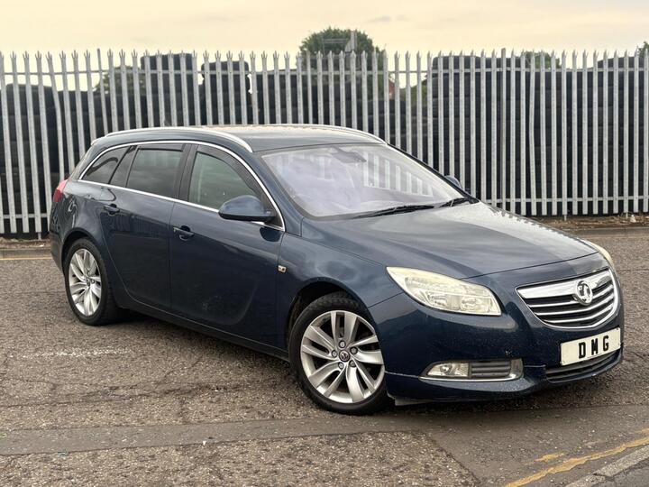 Vauxhall Insignia 2.0 CDTi EcoFLEX SRi Nav Sports Tourer Euro 5 (s/s) 5dr