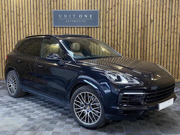 Porsche Cayenne 2.9T V6 S TiptronicS 4WD Euro 6 (s/s) 5dr Porsche Cayenne 2.9T V6 S TiptronicS 4WD Euro 6 (s/s) 5dr
