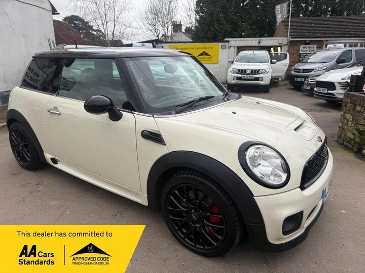 MINI Hatch 1.6 John Cooper Works Euro 4 3dr