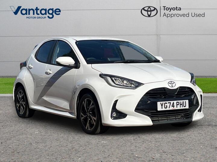 Toyota Yaris 1.5 VVT-h Design E-CVT Euro 6 (s/s) 5dr
