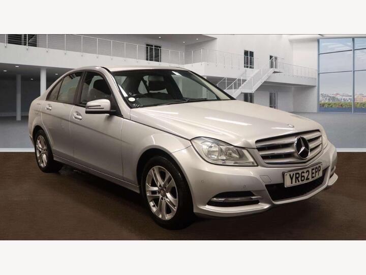 Mercedes-Benz C-CLASS 2.1 C200 CDI BlueEfficiency Executive SE G-Tronic+ Euro 5 (s/s) 4dr