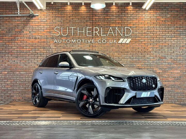 Jaguar F-PACE 5.0 P550 V8 SVR Quickshift AWD Euro 6 (s/s) 5dr Jaguar F-PACE 5.0 P550 V8 SVR Quickshift AWD Euro 6 (s/s) 5dr