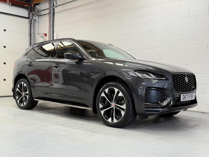 Jaguar F-PACE 3.0 D300 MHEV R-Dynamic SE Auto AWD Euro 6 (s/s) 5dr