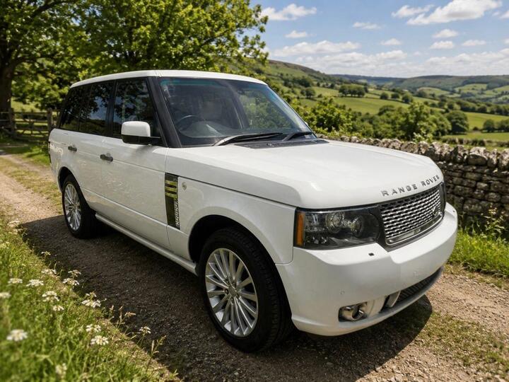 Land Rover Range Rover 5.0 V8 Autobiography Auto 4WD Euro 5 5dr Land Rover Range Rover 5.0 V8 Autobiography Auto 4WD Euro 5 5dr