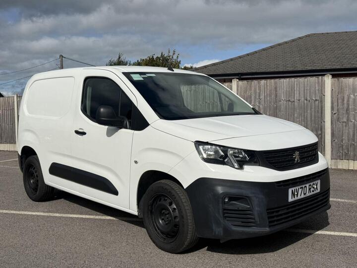 Peugeot PARTNER 1.5 BlueHDi 1000 Professional Standard Panel Van 5dr Diesel Manual SWB Euro 6 (100 Bhp)
