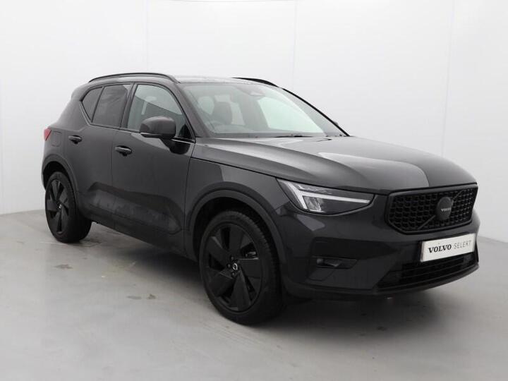 Volvo XC40 2.0 B4 MHEV Plus Black Edition DCT Auto Euro 6 (s/s) 5dr