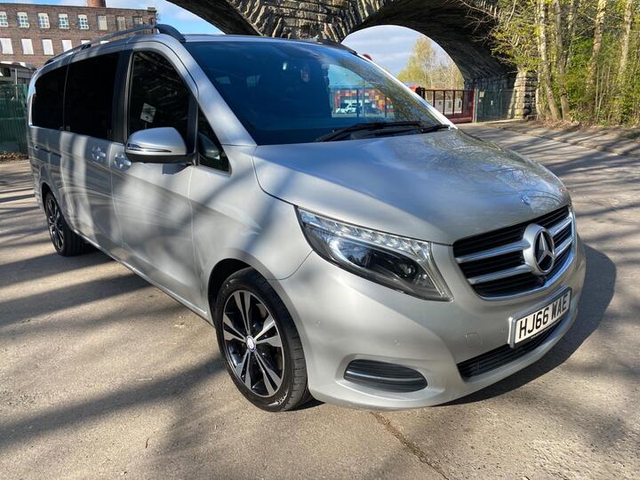 Mercedes-Benz V Class 2.2 V220d BlueTEC Sport G-Tronic+ Euro 6 (s/s) 5dr 8 Seat XLWB