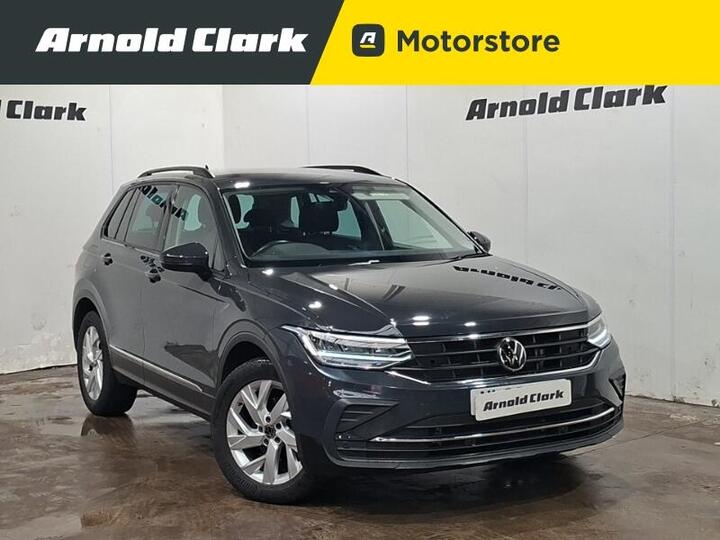 Volkswagen Tiguan 1.5 TSI Life DSG Euro 6 (s/s) 5dr