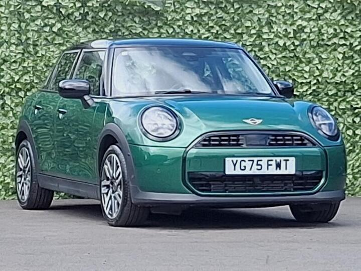 MINI Cooper 1.5C Classic Steptronic Euro 6 (s/s) 5dr