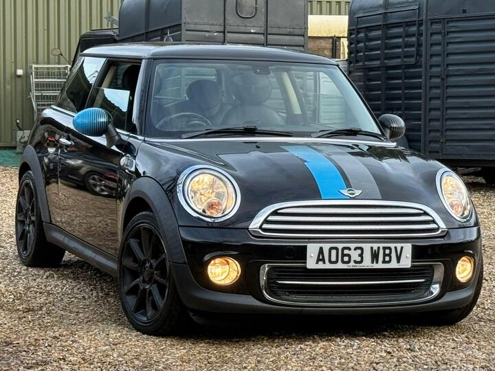 MINI Hatch 1.6 Cooper Bayswater Euro 6 (s/s) 3dr