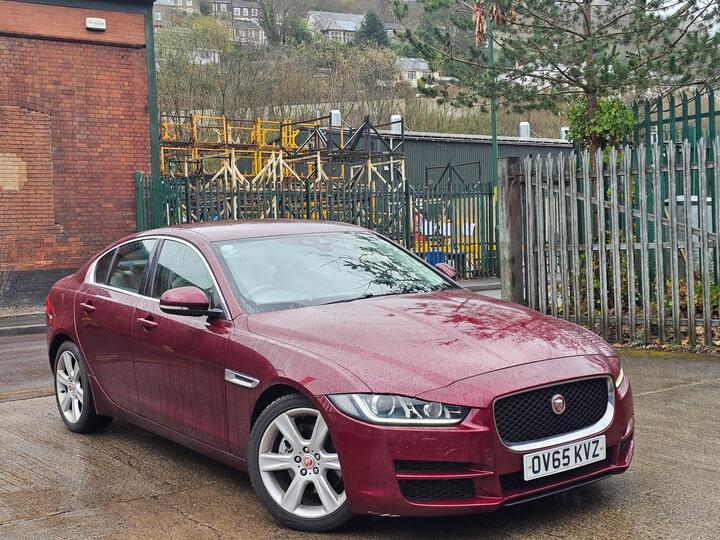 Jaguar XE 2.0d Portfolio Auto Euro 6 (s/s) 4dr
