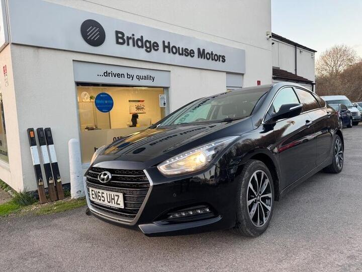 Hyundai I40 1.7 CRDi Blue Drive SE Nav Business DCT Euro 6 (s/s) 4dr Hyundai I40 1.7 CRDi Blue Drive SE Nav Business DCT Euro 6 (s/s) 4dr