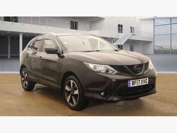Nissan QASHQAI 1.2 DIG-T N-Connecta 2WD Euro 6 (s/s) 5dr