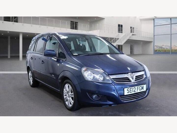 Vauxhall Zafira 1.6 16V Design Euro 5 5dr (SNav) Vauxhall Zafira 1.6 16V Design Euro 5 5dr (SNav)