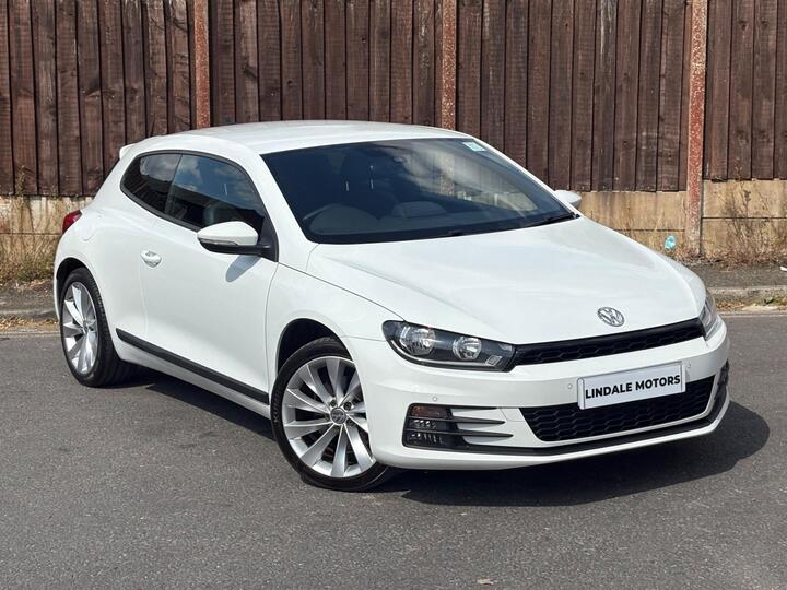 Volkswagen Scirocco 2.0 TDI BlueMotion Tech GT DSG Euro 6 (s/s) 3dr