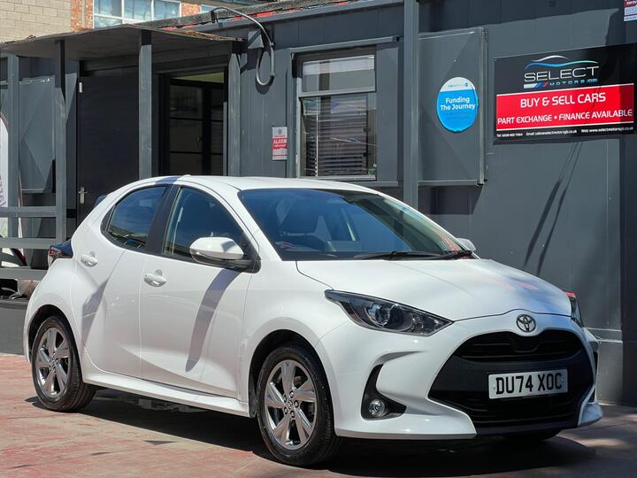 Toyota Yaris 1.5 VVT-h Icon E-CVT Euro 6 (s/s) 5dr