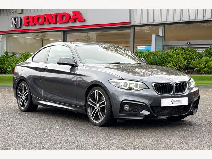 BMW 2 Series 2.0 220d M Sport Auto Euro 6 (s/s) 2dr BMW 2 Series 2.0 220d M Sport Auto Euro 6 (s/s) 2dr