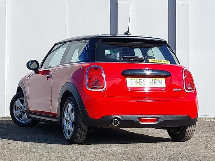 MINI Hatch 1.5 Cooper Euro 6 (s/s) 3dr
