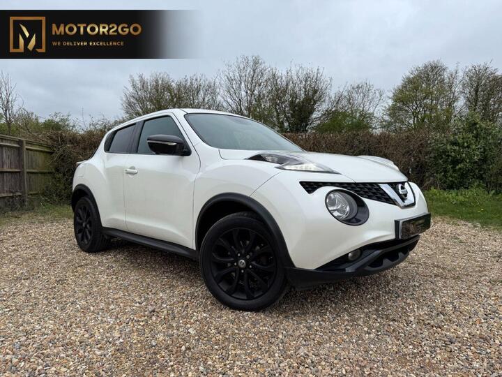 Nissan JUKE 1.2 DIG-T Tekna Euro 5 (s/s) 5dr Euro 5 Nissan JUKE 1.2 DIG-T Tekna Euro 5 (s/s) 5dr Euro 5