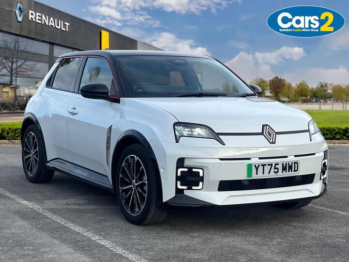 Renault 5 Urban Range 40kWh Iconic Five Auto 5dr