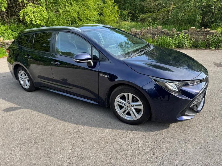 Toyota Corolla 1.8 VVT-h Icon Tech Touring Sports CVT Euro 6 (s/s) 5dr