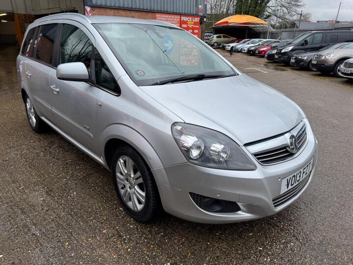 Vauxhall Zafira 1.7 CDTi EcoFLEX Design Euro 5 5dr (SNav)