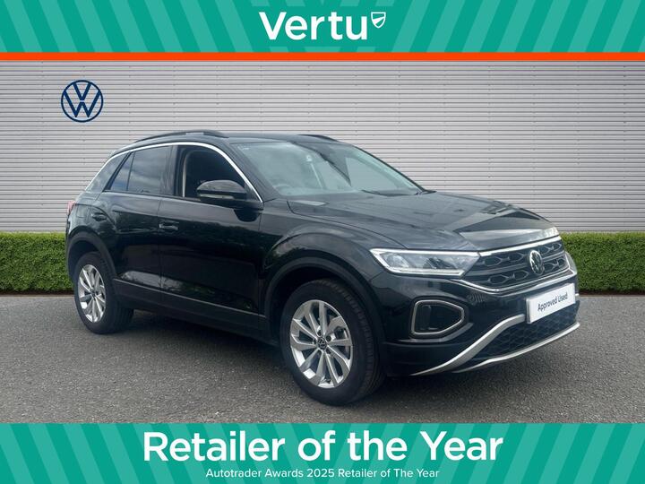 Volkswagen T-Roc 1.0 TSI Match Euro 6 (s/s) 5dr Volkswagen T-Roc 1.0 TSI Match Euro 6 (s/s) 5dr