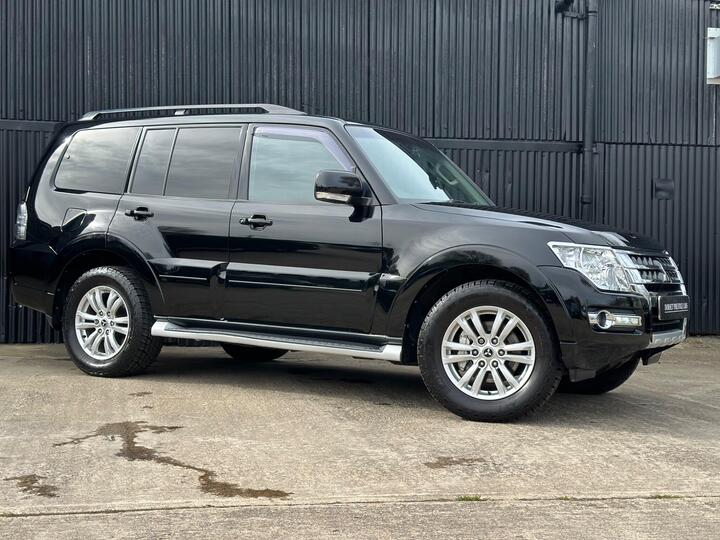 Mitsubishi Shogun 3.2 DI-DC SG3 Auto 4WD Euro 6 5dr LWB