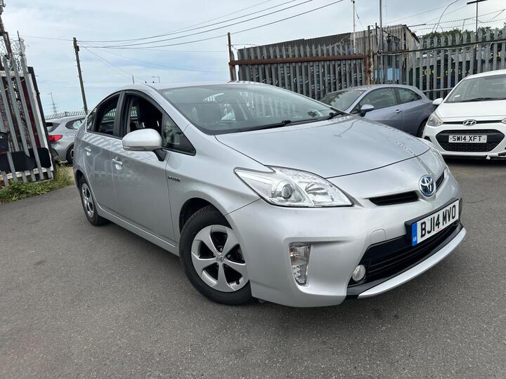 Toyota Prius 1.8 VVT-h T3 CVT Euro 5 (s/s) 5dr